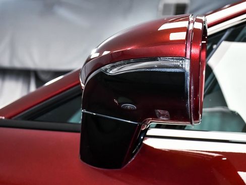 Used 2023 Porsche Panamera Platinum Edition image 79