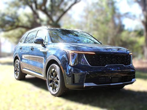 New 2026 Kia Sorento S FWD image 3