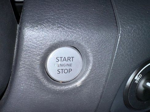 Used 2022 Nissan Frontier S w/ Technology Package image 19