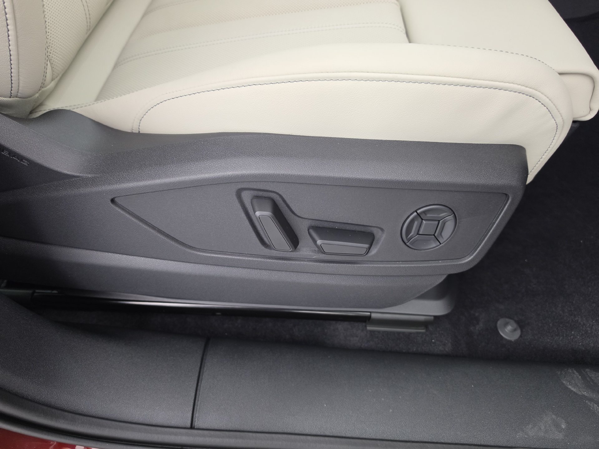 New 2026 Audi Q5 Premium AWD/4WD image 39