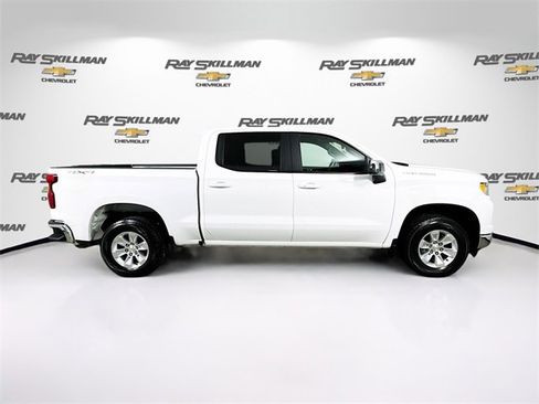Used 2025 Chevrolet Silverado 1500 LT image 8