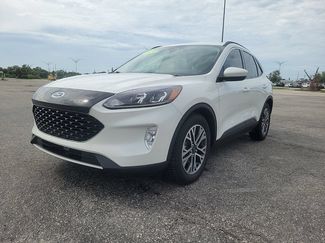 Used 2020 Ford Escape SEL FWD video 2