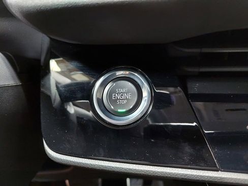 Certified 2025 Buick Envision Sport Touring image 34