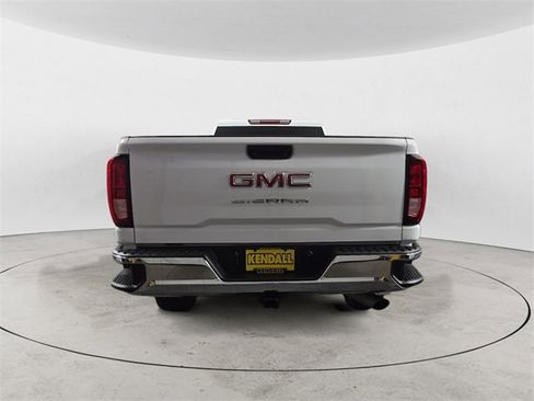 Used 2024 GMC Sierra 2500 Pro w/ Convenience Package image 4