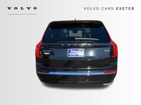 New 2026 Volvo XC90 B5 Plus w/ Protection Package image 6