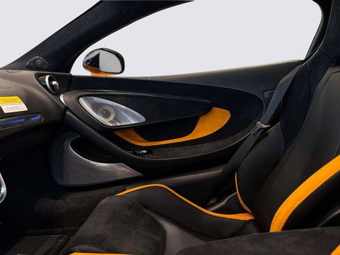 New 2026 McLaren GTS image 12