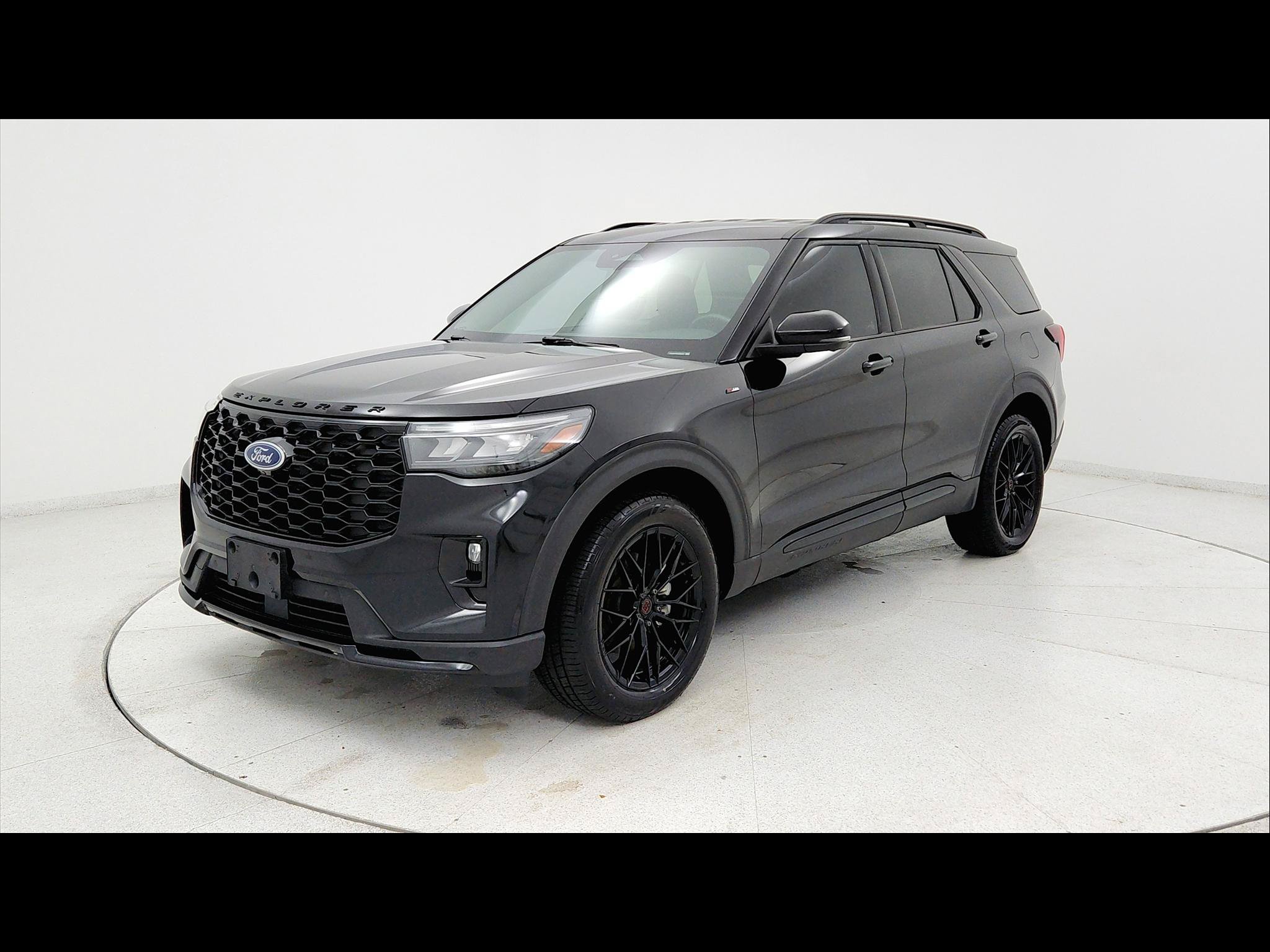 Used 2025 Ford Explorer ST-Line AWD/4WD image 1