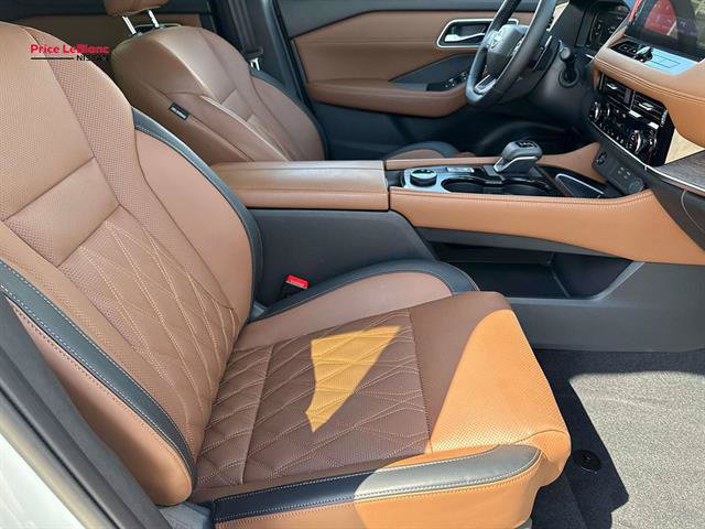 Certified 2026 Nissan Rogue Platinum w/ Platinum Premium Package AWD/4WD image 11