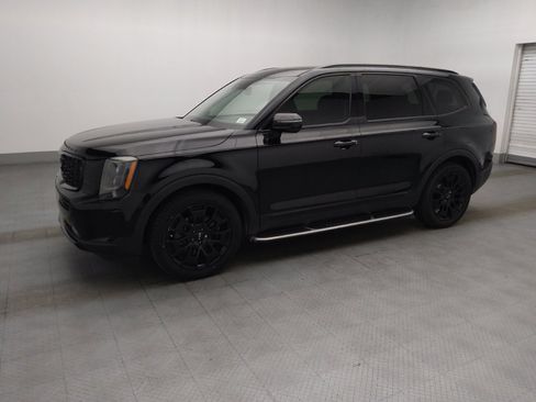 Used 2022 Kia Telluride SX w/ Nightfall Edition Package AWD/4WD image 2