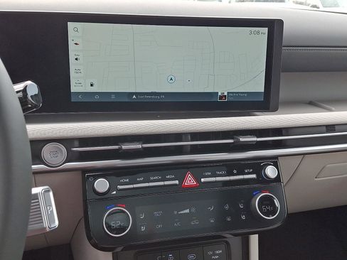 New 2026 Hyundai Tucson Limited image 12