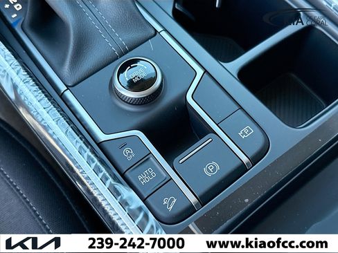 New 2026 Kia Sorento LX FWD image 25