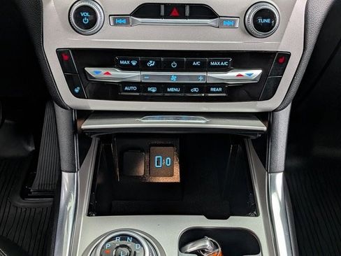 Certified 2023 Ford Explorer XLT w/ Equipment Group 202A image 30