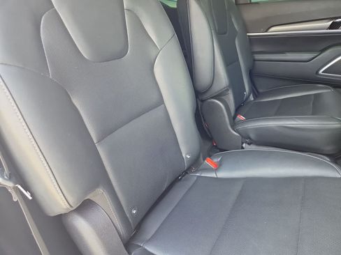 Used 2021 Kia Telluride S FWD image 21