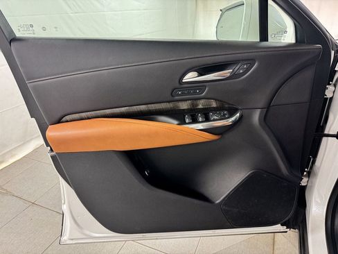 Used 2019 Cadillac XT4 Premium Luxury AWD/4WD image 14