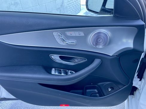 Used 2020 Mercedes-Benz E 350 4MATIC Sedan image 12
