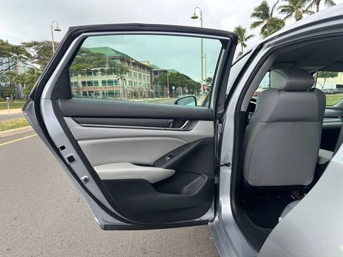 Used 2020 Honda Accord LX image 18