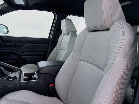 New 2026 Toyota 4Runner SR5 AWD/4WD image 32
