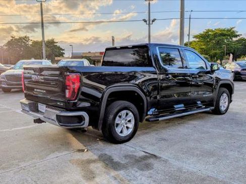 Used 2024 GMC Sierra 1500 SLE image 13