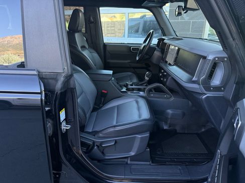 Used 2024 Ford Bronco Everglades AWD/4WD image 45