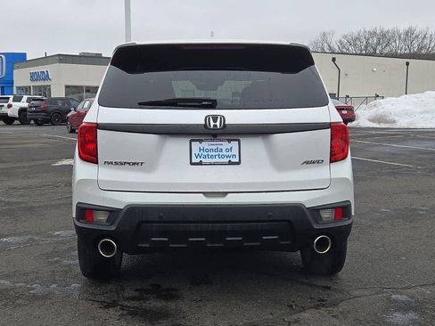Used 2023 Honda Passport EX-L image 6