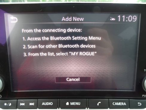 Used 2021 Nissan Rogue AWD SV w/ SV Premium Package image 28