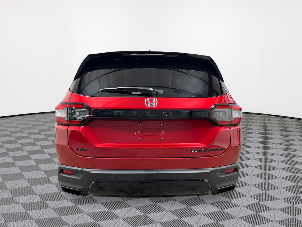 New 2026 Honda Pilot Black Edition image 4