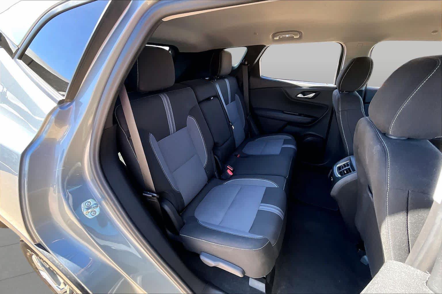 Used 2026 Chevrolet Blazer LT FWD image 19