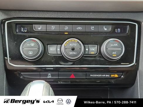 Certified 2023 Volkswagen Atlas SEL Premium AWD/4WD image 20