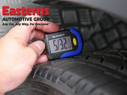 Used 2020 Tesla Model Y Long Range AWD/4WD image 23