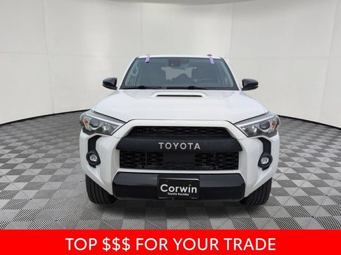 Used 2021 Toyota 4Runner Venture w/ Moonroof Package AWD/4WD image 2