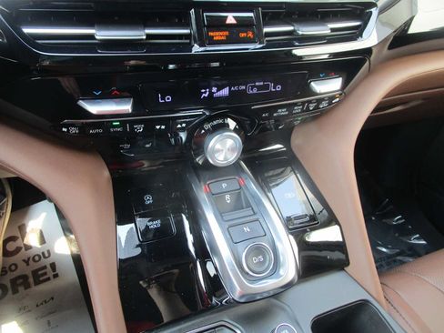 Certified 2024 Acura MDX SH-AWD w/ Technology Package image 22