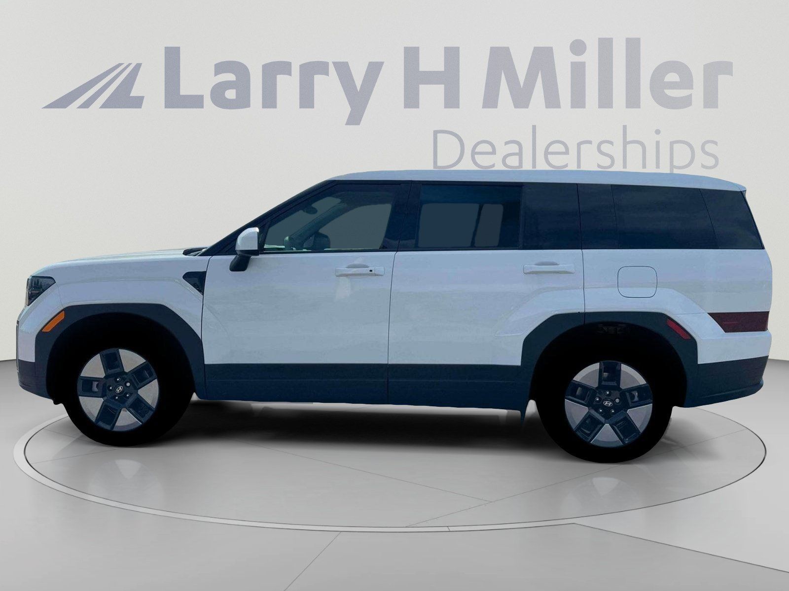 New 2026 Hyundai Santa Fe SE FWD image 3