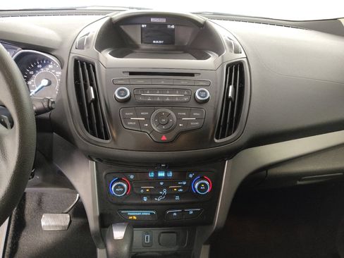 Used 2017 Ford Escape SE FWD image 25
