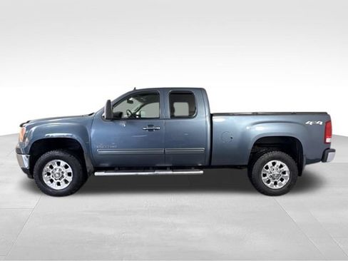 Used 2012 GMC Sierra 2500 SLT w/ SLT Convenience Package AWD/4WD image 6