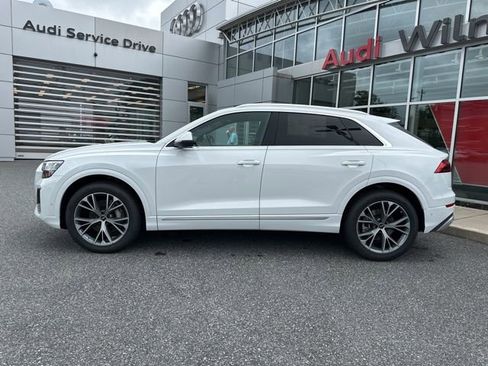 New 2025 Audi Q8 Premium Plus image 2