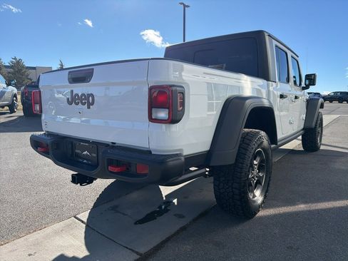 Used 2023 Jeep Gladiator Rubicon w/ Cold Weather Group image 8