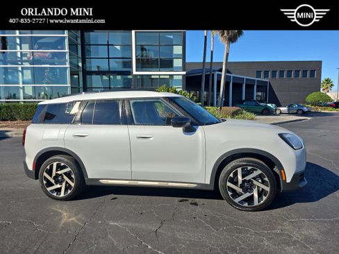 Certified 2025 MINI Cooper Countryman S w/ Comfort Package Max image 1