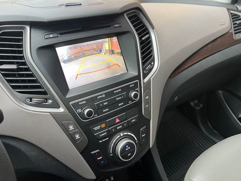 Used 2017 Hyundai Santa Fe Sport image 21