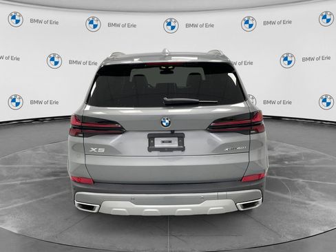 New 2026 BMW X5 xDrive40i w/ Climate Comfort Package AWD/4WD image 3