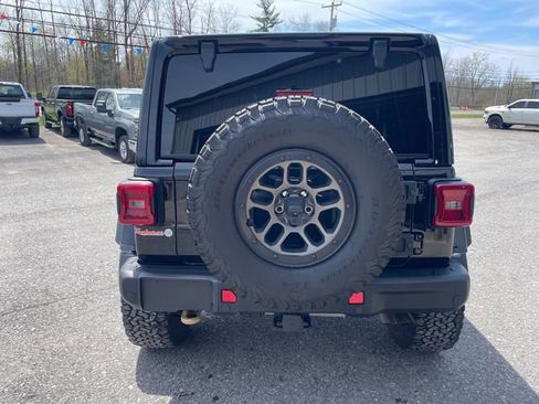 Used 2023 Jeep Wrangler Unlimited Rubicon 392 w/ Xtreme Recon 35" Tire Package AWD/4WD image 6