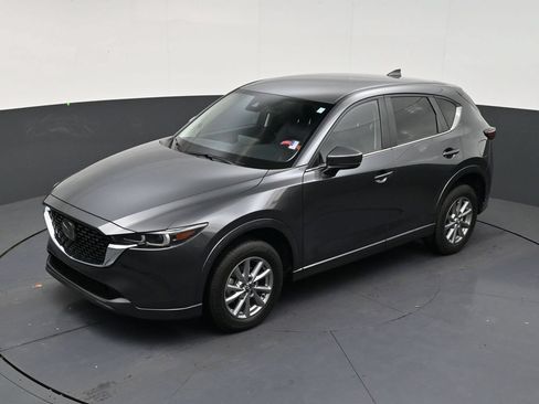 Used 2024 MAZDA CX-5 AWD 2.5 S w/ Select Package image 11