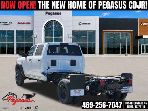 New 2026 RAM 5500 Tradesman AWD/4WD image 4