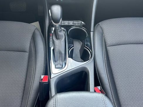 Used 2025 Buick Encore GX Preferred FWD image 6