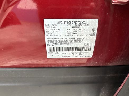 Used 2023 Ford Explorer XLT w/ Equipment Group 202A image 38