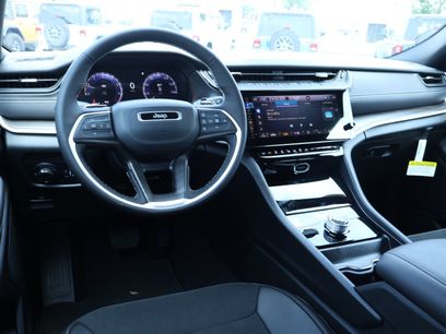 New 2026 Jeep Grand Cherokee L 4WD