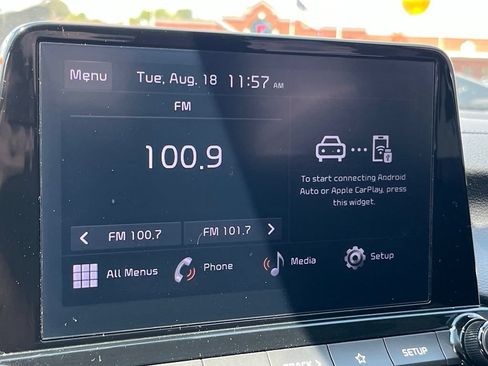 Used 2022 Kia Forte LXS FWD image 17