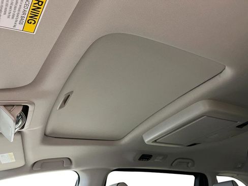 New 2026 Honda Odyssey Touring image 22