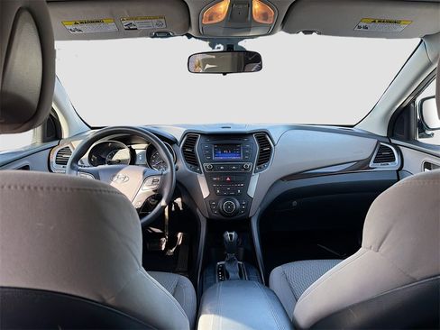 Used 2017 Hyundai Santa Fe Sport image 26