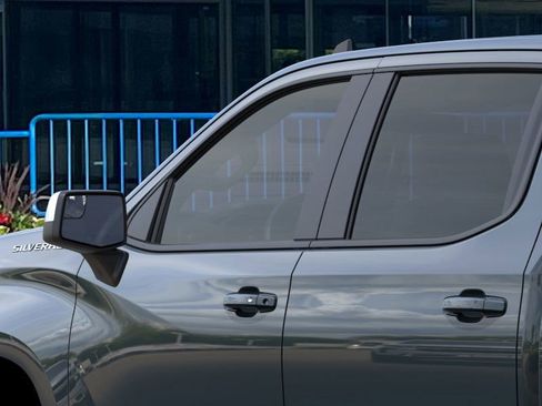 New 2026 Chevrolet Silverado 1500 LT image 12