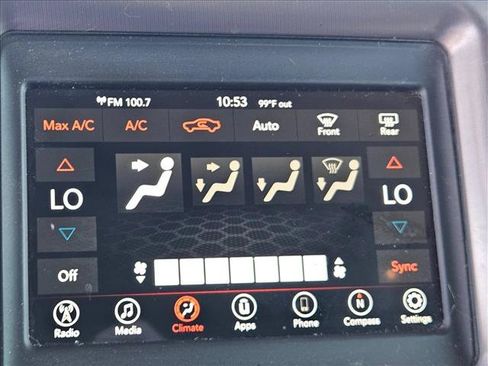 Used 2019 Dodge Challenger SXT RWD image 10